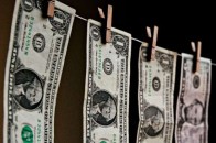 Курс долара на чорному ринку помітно знизився