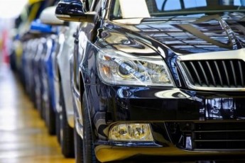 В Україні вдвічі знизили спецмита на імпорт легкових автомобілів