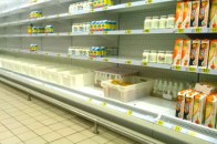 У Севастополі українські продукти замінили дорогими, але російськими