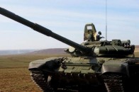 У Шахтарську танк «ДНР» наїхав на цивільне авто, є загиблі