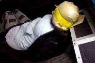 Військові АТО спіймали коригувальницю вогню бойовиків ФОТО