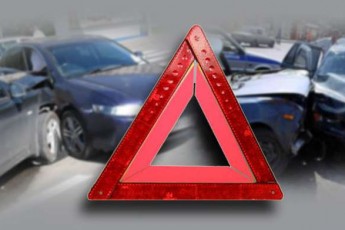 У центрі Донецька терористи влаштували аварію ФОТО