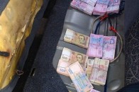 Луцькі прикордонники перехопили майже 8 мільйонів у зоні АТО