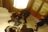 У Херсоні п’яні міліціонери влаштували бійку у стрипбарі ВІДЕО
