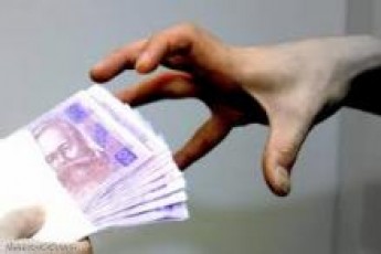 На Львівщині за хабар у розмірі 50 гривень звільнили двох даівців