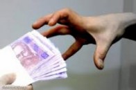 На Львівщині за хабар у розмірі 50 гривень звільнили двох даівців