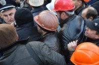 Шахтарям заплатили за 4 дні мітингу і готують до масових безладів - «Правий Сектор»