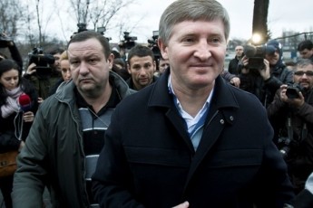 У Порошенка заговорили про націоналізацію холдингу Ахметова