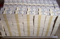 Українцям доведеться забути про вкрадені Януковичем мільярди