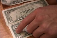 У Луцьку судили митника, який погорів на хабарі у 50 доларів