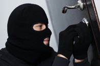 У лучанки з квартири винесли краму майже на 20 тисяч гривень