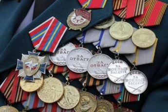 На Волині 19-річний нероба хотів підзаробити на орденах ветерана війни