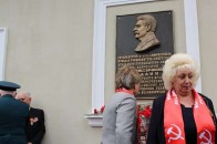В Криму відкриття пам'ятного знаку на честь Сталіна закінчилося бійкою ВІДЕО