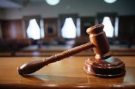 У Луцьку засудили рецидивіста за ножове поранення