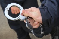На Донеччині поплічники бойовиків продовжують добровільно здаватися міліції