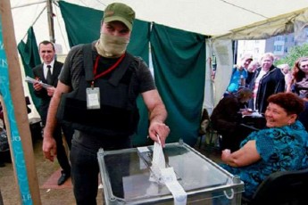 В Торез прибули бюлетені референдуму з уже готовими відмітками за приєднання до Росії