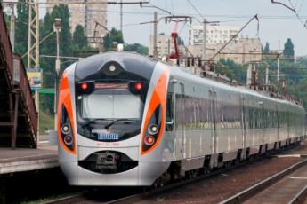 «Укрзалізниця» оголосила технічний дефолт