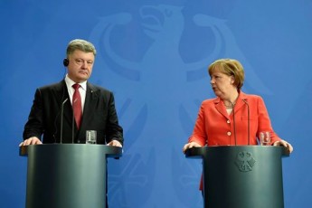 Чому Порошенко полетів у Німеччину, Яценюк – у Францію, а Гонтарева – в Китай
