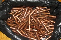 На Волині затримали неробу з цілою торбою набоїв