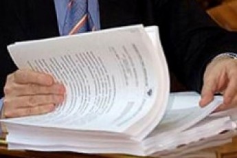 Син луцького чиновника на чужій автівці скоїв ДТП