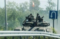 Донецьком проїхала колона танків ВІДЕО