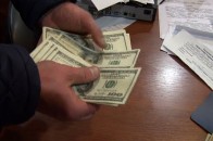 Після вихідних в Україні здорожчає долар