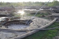 На Волині затримали банду нелегальних бурштинокопачів ФОТО
