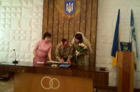 У Рівному одружились військовий з Волині та біженка з Донбасу ФОТО