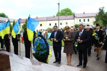 У Луцьку вшанували жертв політичних репресій ФОТО