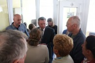 У Луцьку розлючені дачники «шантажують» мера вилами ВІДЕО