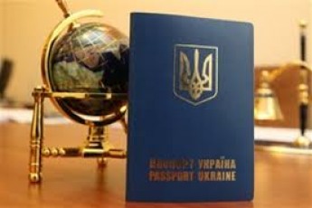 Конфлікт на Донбасі – не завада безвізовому режиму, - Туск
