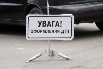 Захмелілий волинянин на елітній автівці в’їхав у припаркований «Фольксваген»