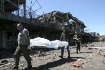 З-під завалів Донецького аеропорту дістали тіла загиблих кіборгів