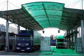 На Волині намагалися затримати гуманітарний вантаж для бійців «Правого сектора»?
