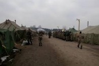 До луцького шпиталю з Рівненського полігону доправили десятки хворих бійців