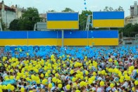 В княжому місті на Волині на останньому дзвонику збиратимуть допомогу для бійців