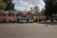 ДТП у Луцьку: «Фіат» зніс світлофор на зупинці ФОТО