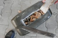 У каністрах волинянин приховав 10 кілограмів контрабандного бурштину