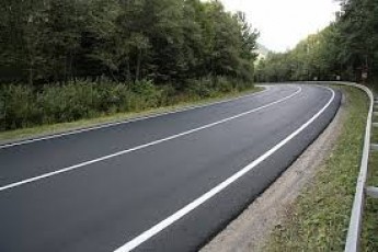 У дорогу Львів-Луцьк «закатають» майже чверть мільйона гривень