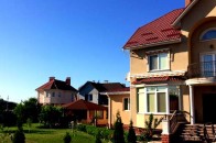 Журналіст оцінив маєток екс-керівника волинської міліції Терещука ФОТО