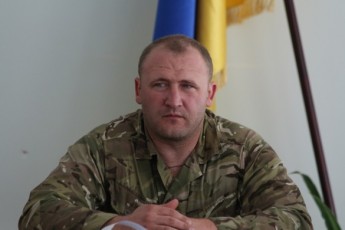 Волинських школярів вчать воювати дерев’яною зброєю ВІДЕО