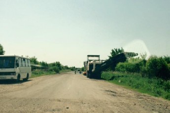 Як ремонтують трасу Львів-Луцьк, - соцмережі