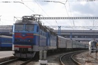 Дорогою із Яворівського полігону військовий викинувся з поїзда