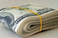 За скільки лучани сьогодні купують іноземну валюту