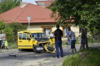 Аварія з постраждалими в Луцьку: Mercedes «влетів» в Renault ФОТО