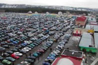 Крадені сепаратистами авто масово везуть у Київ, - ЗМІ