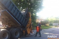 Як «вирівнюють» луцькі дороги ФОТО