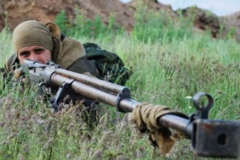 Ситуація в Мар’їнці загострилася, терористи атакують