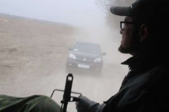 На контрольовані Україною території під виглядом мирних громадян масово повертаються бойовики