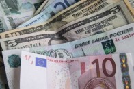 Закриття міжбанку: гривня зміцнилася на 30 копійок